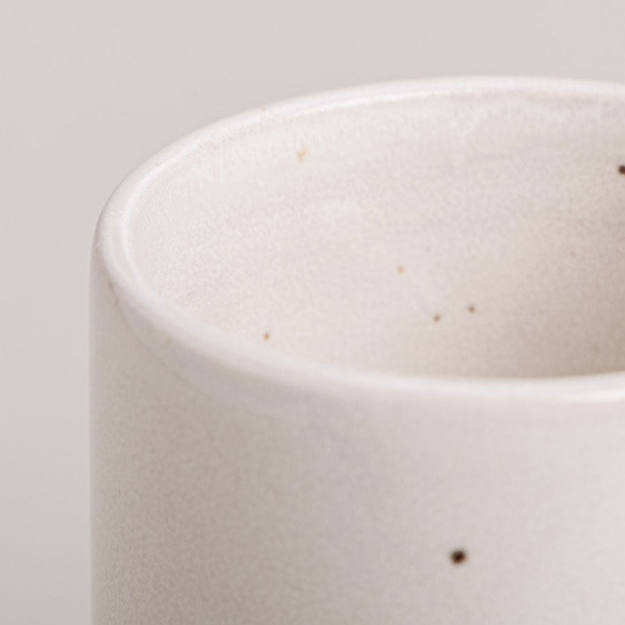 Vase von Eulenschnitt (Detailansicht Vasenöffnung)