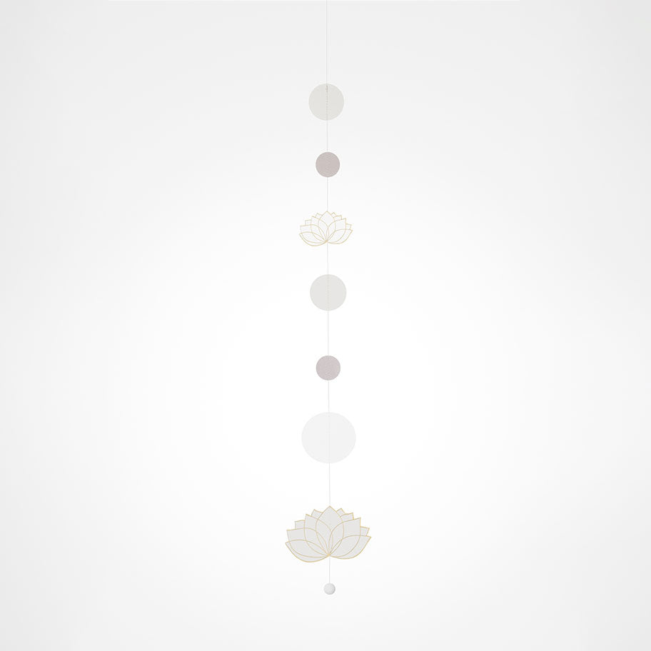 Papierkette mit Lotusblüten und Papierkreisen Weiß Gold (von Räder)