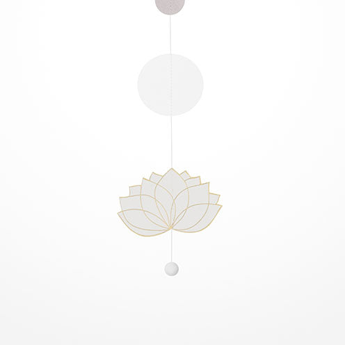 Detail: Papierkette Lotusblüte Weiß/Gold mit Porzellankugel (von Räder)